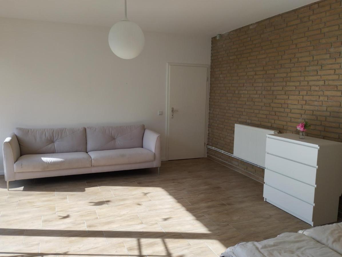Appartement 4 Personen - Zimmer In Wohnung, Zentral, Ruhig, Modern Lubbecke Bagian luar foto